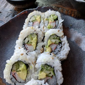Fúdo - California roll - Asian Fusion Near Me - Chamblee, Georgia Fúdo - California roll - Asian Fusion Near Me - Chamblee, Georgia