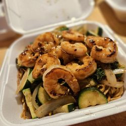 Hiroyuki Hibachi - Shrimp yakisoba