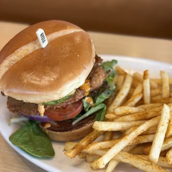 Native Foods - Chicken, Bacon & Avo Club - Desserts Near Me - Glendale, Colorado