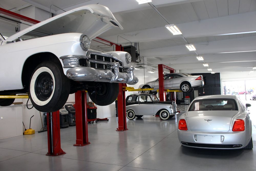 CENTURY AUTO BODY Updated June 2024 10 Photos 3114 Fremont St