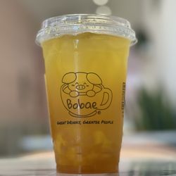 Bobae Coffee & Tea - Mango Oolong - IG: @nelson_eats