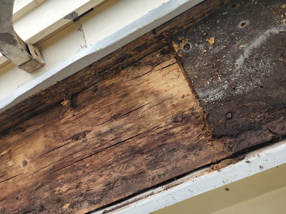 Slide of Salazar Construction