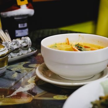 Elephant Cafe - Duck Curry. - Thai Near Me - Lake Forest, California