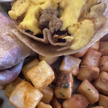 Dierks Bentley's Whiskey Row Gilbert - Breakfast burritos - Bars Near Me - Gilbert, Arizona Dierks Bentley's Whiskey Row Gilbert - Breakfast burritos - Bars Near Me - Gilbert, Arizona
