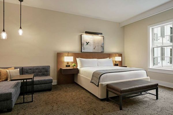 The Harpeth Franklin Downtown, Curio Collection by Hilton by null