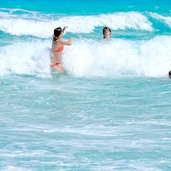 Cozumel beach for cozumel beach party, cozumel beach map, cozumel beaches www.excursions-cozumel.com/beach-cozumel-beaches.html