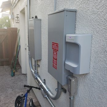 Synergy 768 - Solar breaker panel and tesla panel. - Solar Installation Near Me - Brentwood, California Synergy 768 - Solar breaker panel and tesla panel. - Solar Installation Near Me - Brentwood, California
