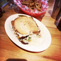 Tommy's - Delaney