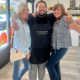 Great day with Sergio and we came out a new women! Great day with Sergio and we came out a new women!