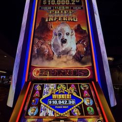 Hollywood Casino at The Meadows - In this photo, is my biggest jackpot. ONLY AT HOLLYWOOD CASINO!