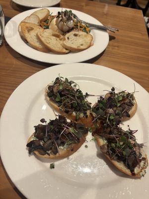 One North Kitchen & Bar by null