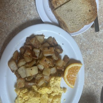 The Coffee Cup Cafe - 2 Egg Breakfast (No Meat) - American Near Me - Long Beach, California The Coffee Cup Cafe - 2 Egg Breakfast (No Meat) - American Near Me - Long Beach, California