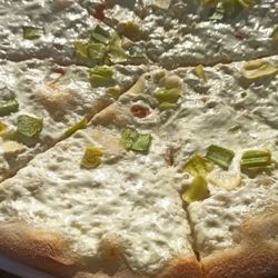 Matera - Pizzabrot mit Lauch und Joghurt