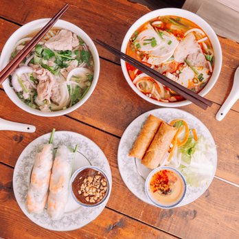 Pho 813 - Beef phở, bún bò Huế, crispy egg rolls and summer rolls. - Vietnamese Near Me - Tampa, Florida