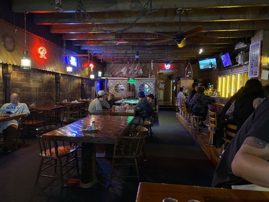 Lighthouse Restaurant & Bar by null