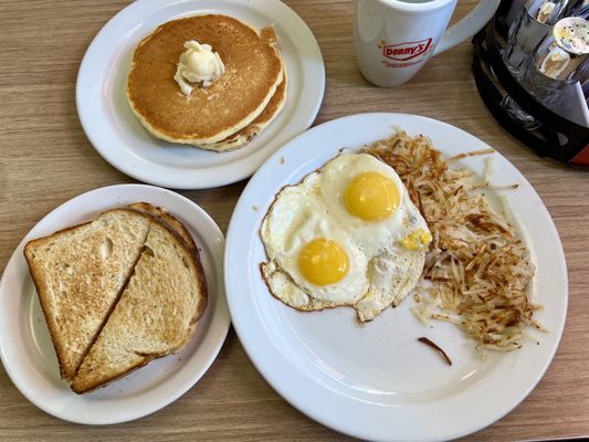 Denny's Restaurant by null