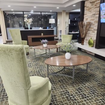 Best Western Plus New Englander - Hotels Near Me - Woburn, Massachusetts