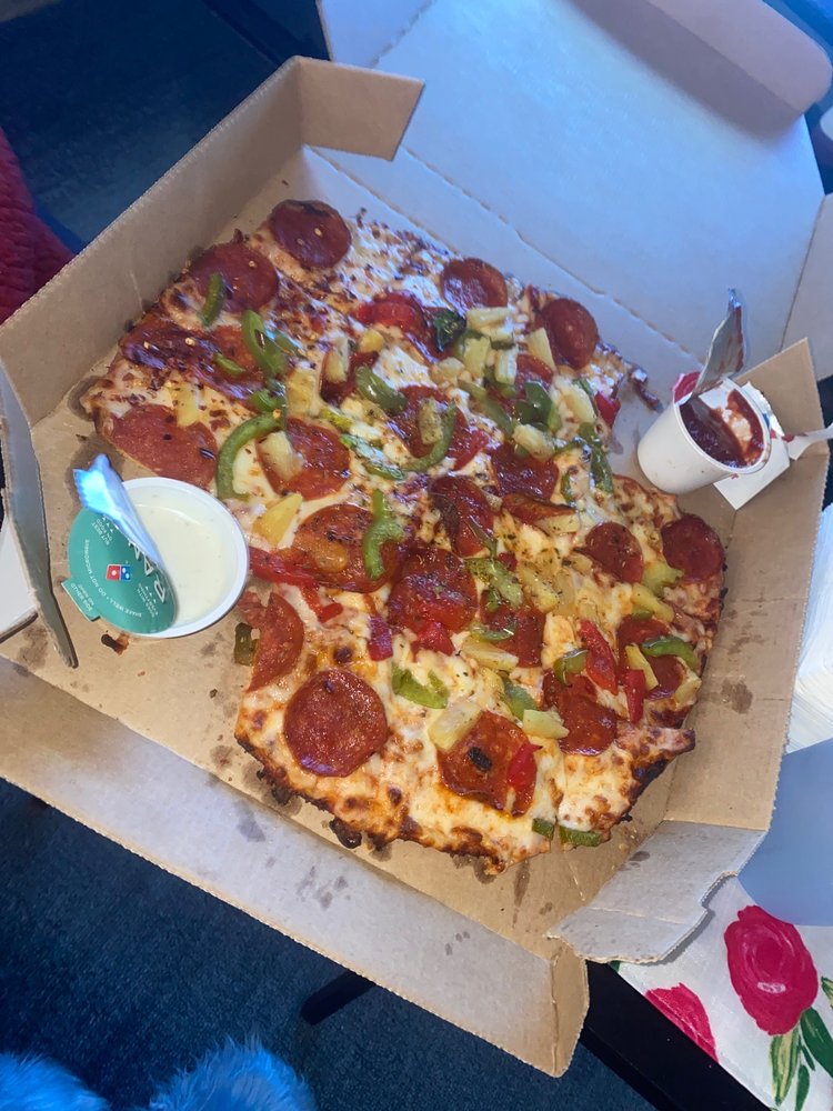 DOMINO’S PIZZA Updated November 2024 37 Reviews 3118 E Fort