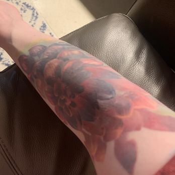 Love N Hate Elite Tattoo Studio - Tattoo Near Me - Lakewood, Colorado Love N Hate Elite Tattoo Studio - Tattoo Near Me - Lakewood, Colorado