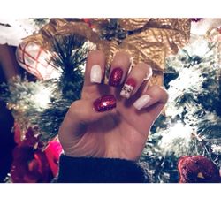 Tipsy Curvy Nails