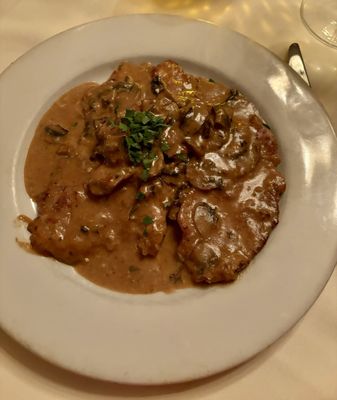 Nino's Italian Restaurant by null