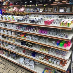 Food Mart & Souvenirs