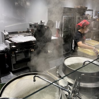 Marugame Udon - Two large pots to cook the udon - Japanese Near Me - Arcadia, California Marugame Udon - Two large pots to cook the udon - Japanese Near Me - Arcadia, California