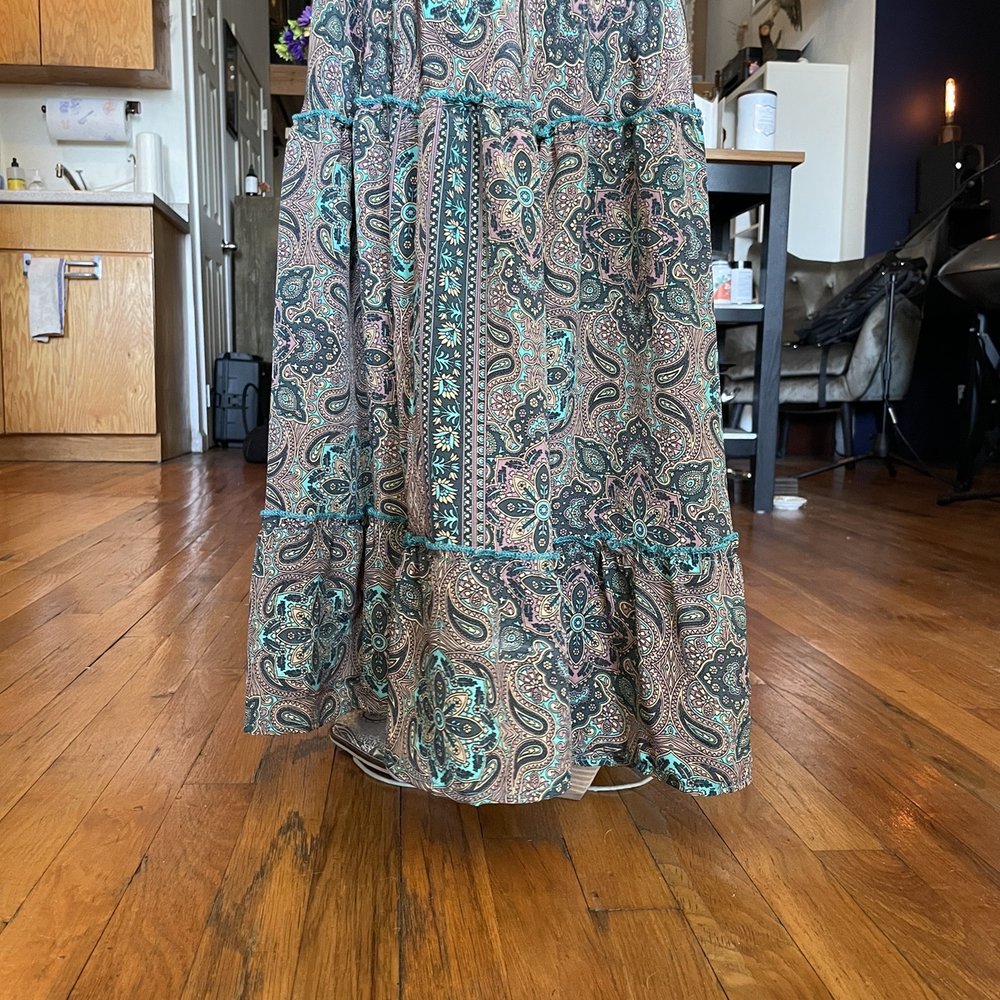 Tailor Home - The only side that looks normal - Sewing & Alterations Near Me - Brooklyn, New York Tailor Home - The only side that looks normal - Sewing & Alterations Near Me - Brooklyn, New York