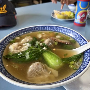 Noodles Fresh - Wonton soup - Chinese Near Me - Berkeley, California