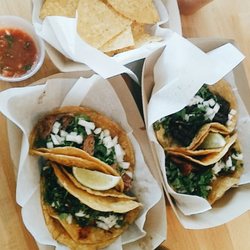 Bien Chido - Carne asada, al pastor, carnitas, and barbacoa tacos