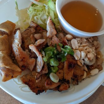 Pho Anh - Grilled pork vermicelli bowl - Vietnamese Near Me - Edmonton, Alberta