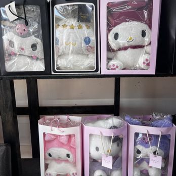 Flowers By Maria - Available Sanrio stuffed animals in gift bags - Florists Near Me - Westminster, California Flowers By Maria - Available Sanrio stuffed animals in gift bags - Florists Near Me - Westminster, California