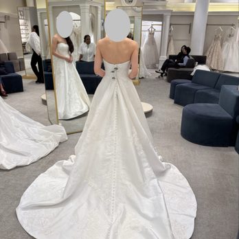 Kleinfeld Bridal - Bridal Near Me - New York, New York Kleinfeld Bridal - Bridal Near Me - New York, New York