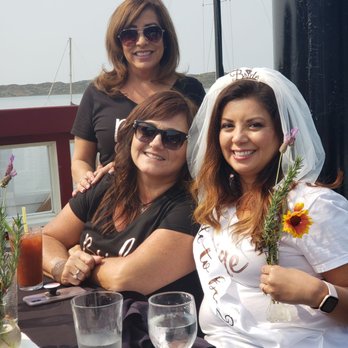 Chablis Cruises - Boat Charters Near Me - Morro Bay, California