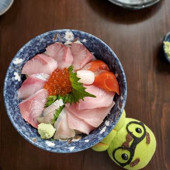 Sushi By Yuji - Deluxe Chirashi donburi - Japanese Near Me - Vancouver, British Columbia Sushi By Yuji - Deluxe Chirashi donburi - Japanese Near Me - Vancouver, British Columbia