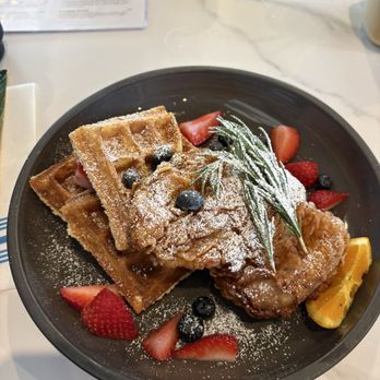 The Royale - Chicken and waffles - Breakfast & Brunch Near Me - Pleasant Hill, California The Royale - Chicken and waffles - Breakfast & Brunch Near Me - Pleasant Hill, California