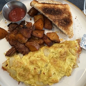 Sonoma Bistro - Omelette - Breakfast & Brunch Near Me - Rutherford, New Jersey