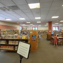 Santa Cruz Public Libraries: Downtown Branch