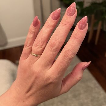 Le’s Nail Bar - Nail Salons Near Me - Baltimore, Maryland