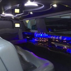Five Star Limousine Service - SUV Limousine
