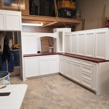 Bustos Custom Cabinets & Millwork