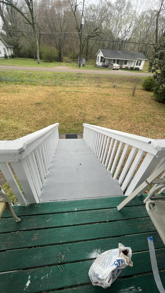 Slide of Muñoz Home Repair Solution