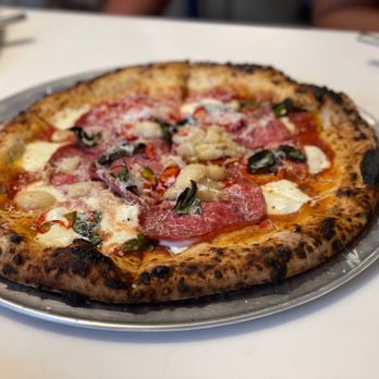Marlow - Pizza Near Me - Makawao, Hawaii