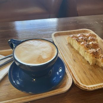 Mokha Harbor Cafe - Bab Al-Yemen Latte + Honrycomb - Coffee & Tea Near Me - Fresno, California Mokha Harbor Cafe - Bab Al-Yemen Latte + Honrycomb - Coffee & Tea Near Me - Fresno, California