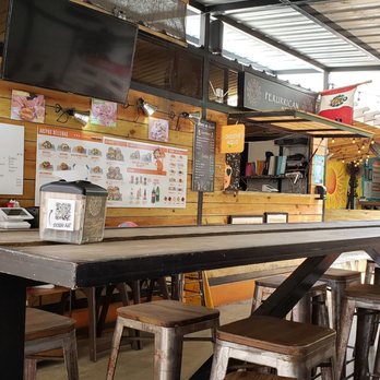 La Preña Arepas - Food Trucks Near Me - San Juan, Puerto Rico