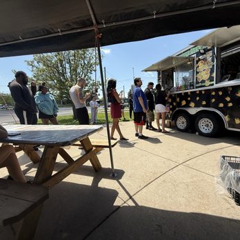 Olivo Taco - Line waiting- but it went by quickly - Food Trucks Near Me - Syracuse, New York