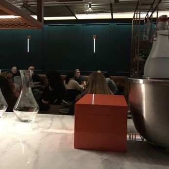 Tied House - Inside - New American Near Me - Chicago, Illinois
