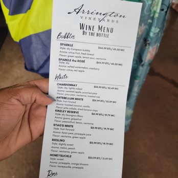 Arrington Vineyards - Wine Tasting Room Near Me - Arrington, Tennessee
