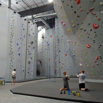 Mesa Rim Climbing Center - Reno - Rock Climbing Near Me - Reno, Nevada Mesa Rim Climbing Center - Reno - Rock Climbing Near Me - Reno, Nevada
