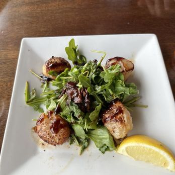 The Cliff House - Bacon jam scallops - Seafood Near Me - Tacoma, Washington The Cliff House - Bacon jam scallops - Seafood Near Me - Tacoma, Washington